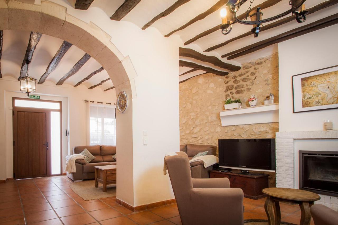 Casa Amparo - Alquiler Integro Con Encanto En Alicante Alcoleja Exterior photo